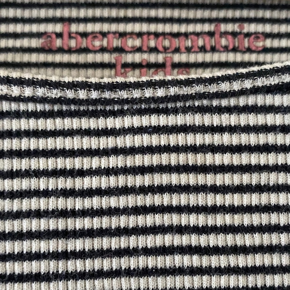 abercrombie kids Black & White Striped Short Sleeve Tee - Picture 3 of 4